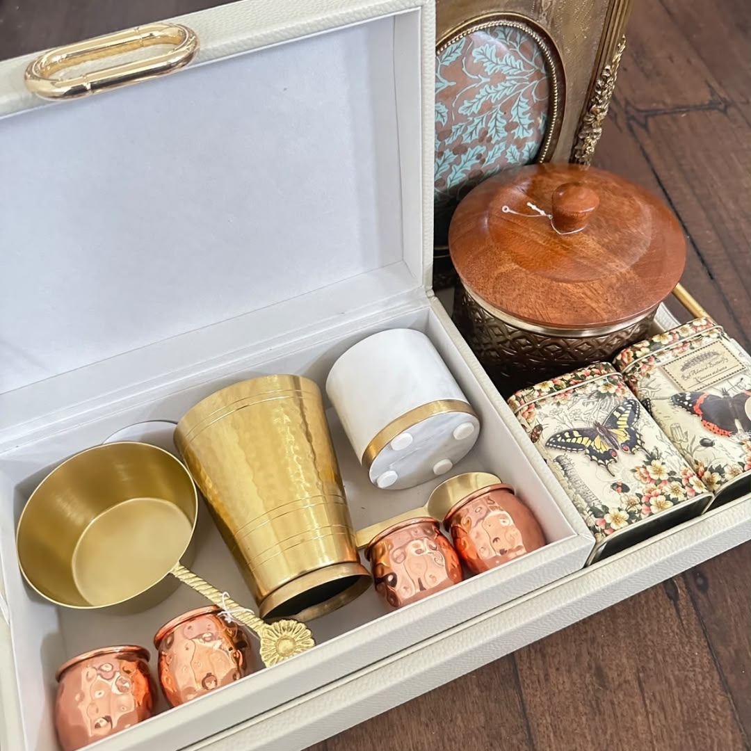 Brass Royalty Gift Hamper