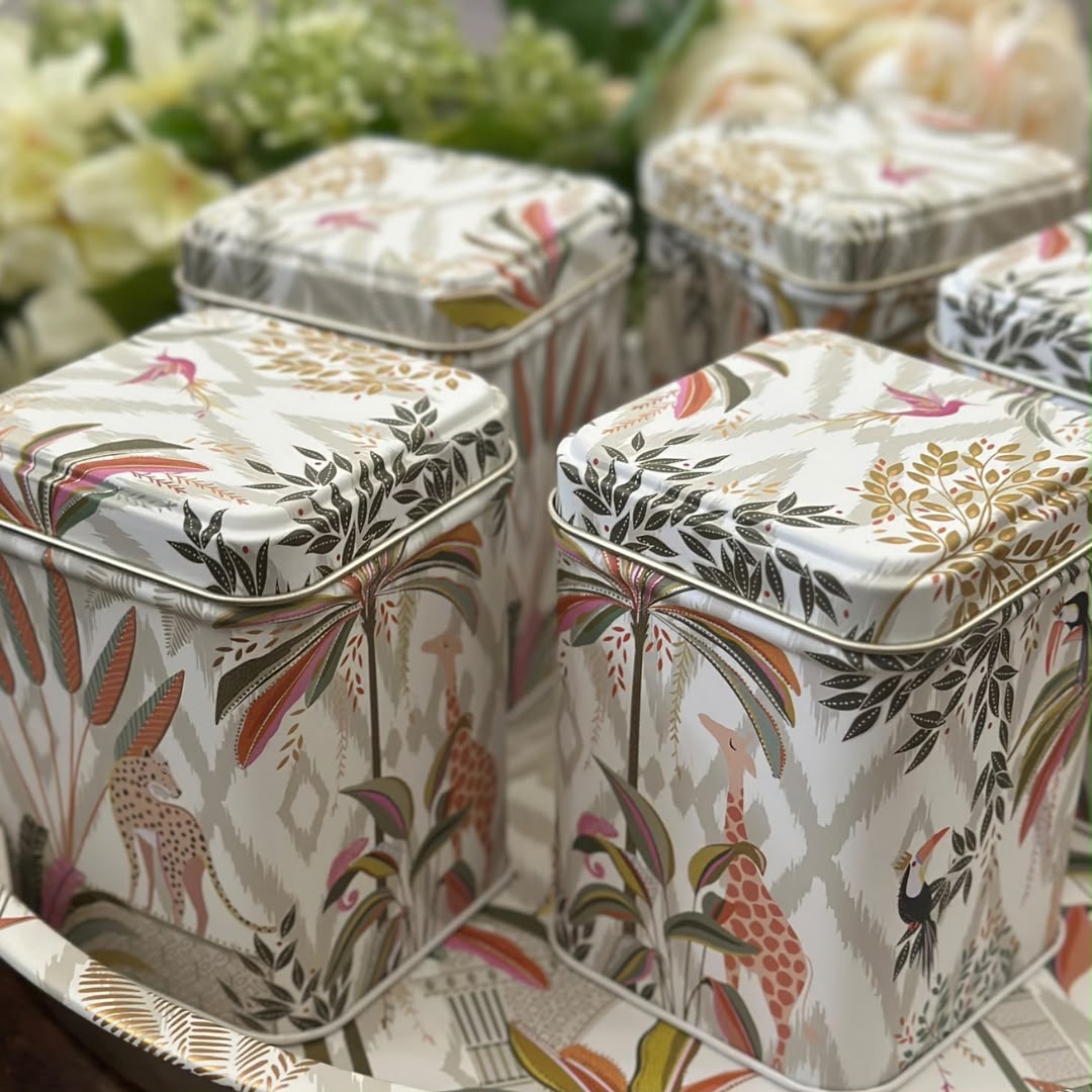 Modern Floral Diwali Hamper